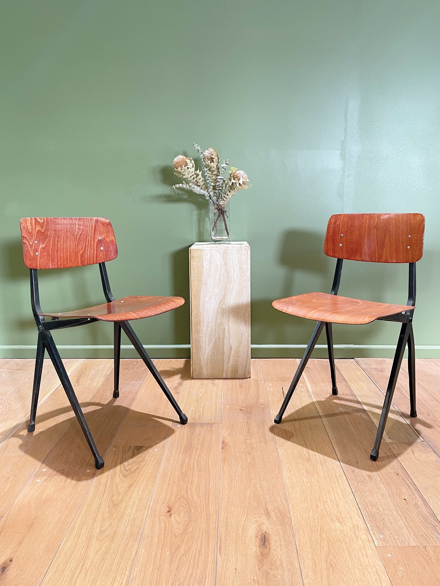 Friso Kramer Result Chairs, 1960