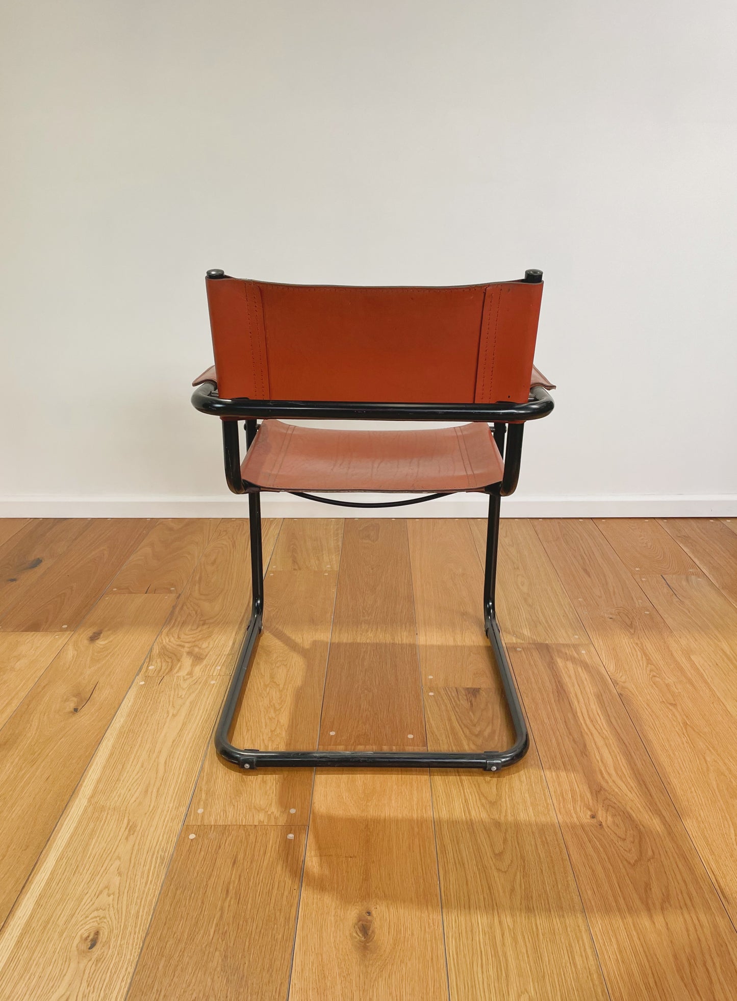 MG5 Centro Studio Cantilevered Chairs by Matt Stam, 1970s