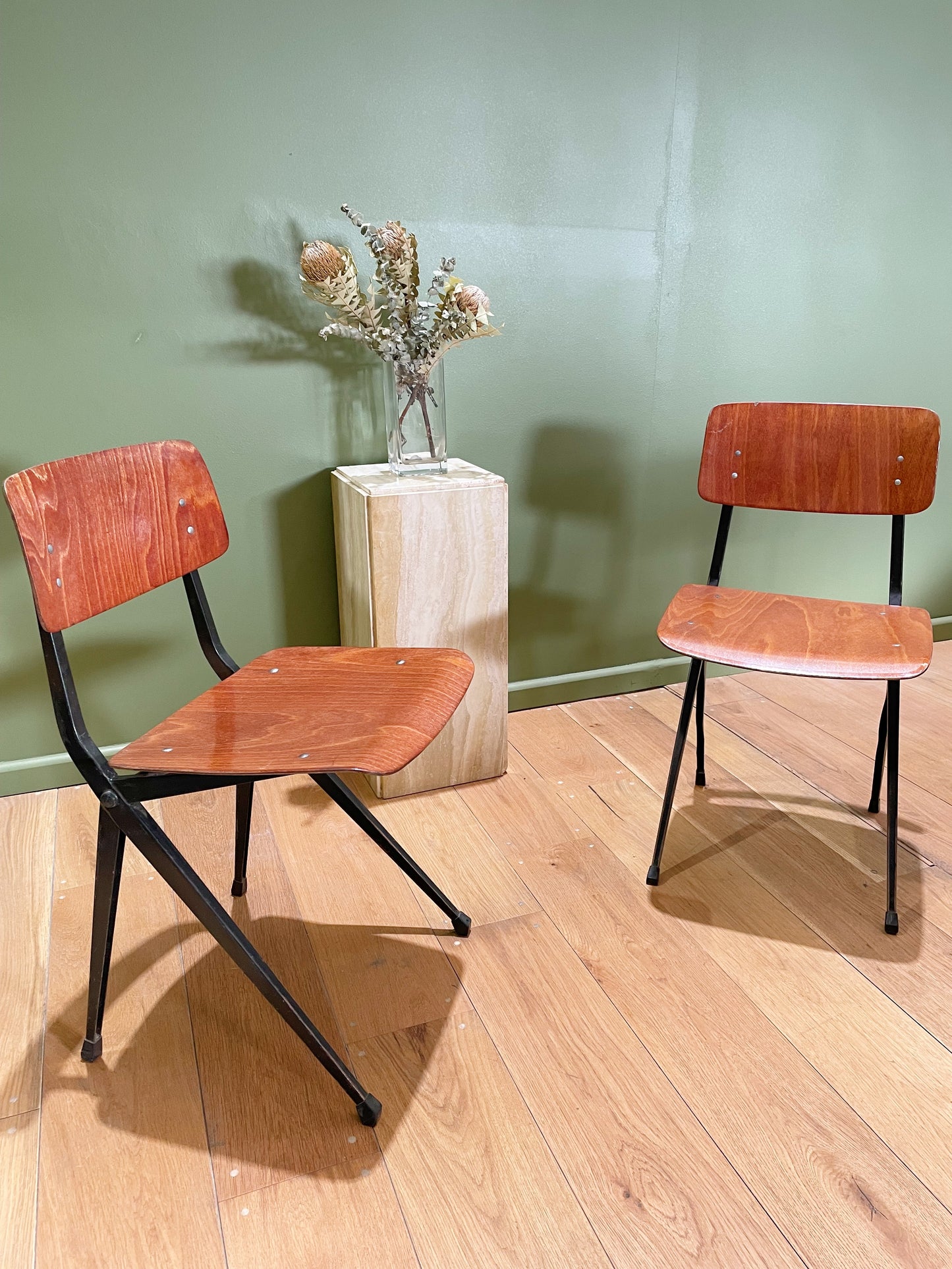 Friso Kramer Result Chairs, 1960